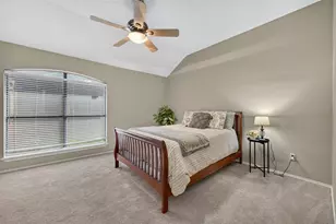 2103 Meadowview Dr, Corinth, TX 76210 - Photo 16