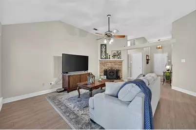2103 Meadowview Drive, Corinth, TX 76210 - Photo 10