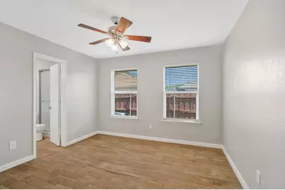 306 Crowe Drive, Euless, TX 76040 - Photo 20