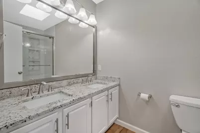 306 Crowe Drive, Euless, TX 76040 - Photo 18