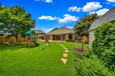 5304 Fox Run Drive, Watauga, TX 76137 - Photo 32