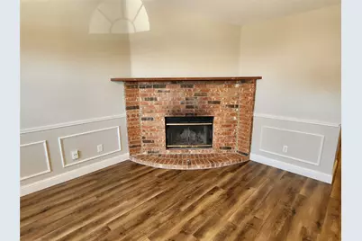 607 Hollyberry Drive, Mansfield, TX 76063 - Photo 8