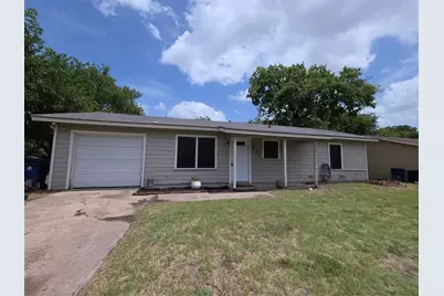 432 Lorna Street, Burleson, TX 76028 - Photo 1
