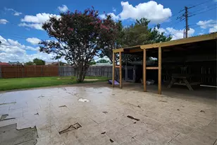 3020 Rockett Dr, Carrollton, TX 75007 - Photo 14