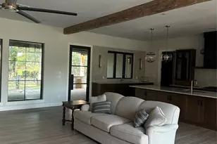 1136 Queen Elizabeth Dr, Waco, TX 76657 - Photo 6