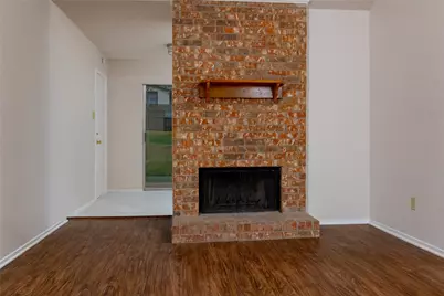 6410 Springfield Drive, Arlington, TX 76016 - Photo 6