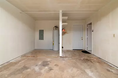 6410 Springfield Drive, Arlington, TX 76016 - Photo 34