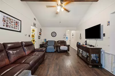636 Sue Ann Lane, Burleson, TX 76028 - Photo 8