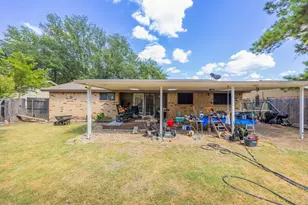 636 Sue Ann Ln, Burleson, TX 76028 - Photo 24