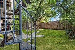 4301 Vandelia St, Dallas, TX 75219 - Photo 22