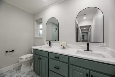 302 Shady Hill Drive, Richardson, TX 75080 - Photo 26