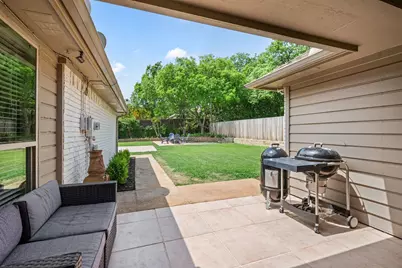 7509 Kingswood Court, North Richland Hills, TX 76182 - Photo 32