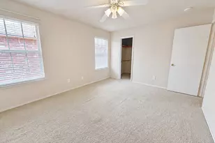 5444 Presidio Dr, Grand Prairie, TX 75052 - Photo 22