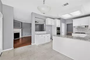 3909 Tuscany Ct, Arlington, TX 76016 - Photo 12