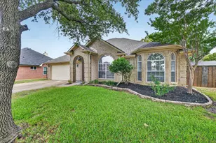 6740 Old Mill Ct, North Richland Hills, TX 76182 - Photo 2