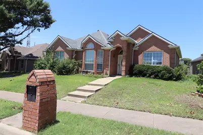 4041 Brazos Drive, Carrollton, TX 75007 - Photo 2