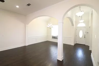 4041 Brazos Drive, Carrollton, TX 75007 - Photo 6