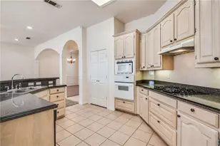 4041 Brazos Dr, Carrollton, TX 75007 - Photo 12