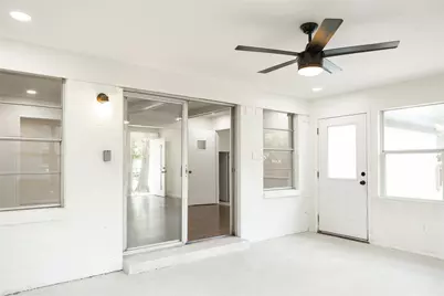 805 Lynn Court, Ennis, TX 75119 - Photo 14