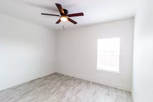 540 Highview Ct, Godley, TX 76044 - Photo 18