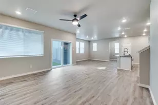 1841 Woodlawn Wy, Argyle, TX 76226 - Photo 4
