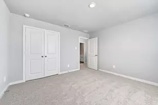 180 Teton St, Greenville, TX 75402 - Photo 32