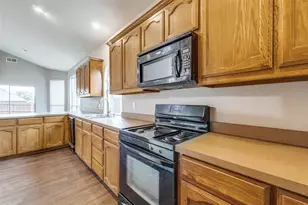 10005 Bull Run, Fort Worth, TX 76177 - Photo 18