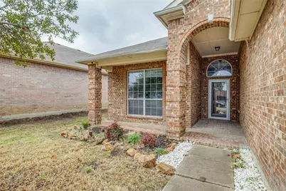 10005 Bull Run, Fort Worth, TX 76177 - Photo 2