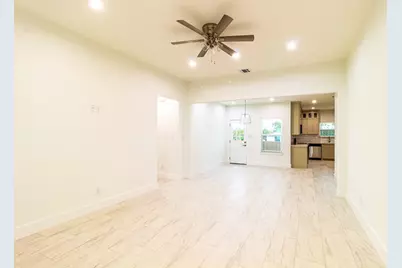 536 Highview Court, Godley, TX 76044 - Photo 4