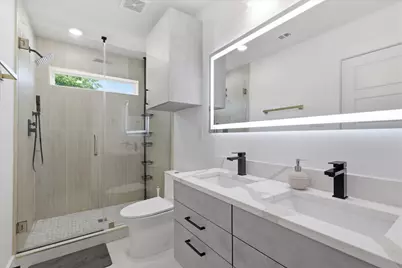 1926 Pueblo Street, Dallas, TX 75212 - Photo 28