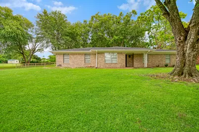 5880 Pine Mill Road, Reno, TX 75462 - Photo 1