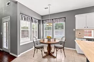 4 Fountain Gate Cir, Allen, TX 75002 - Photo 10