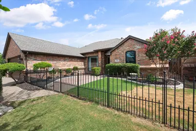 601 Mesa Vista Drive, Crowley, TX 76036 - Photo 2