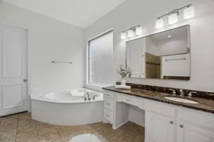 4781 Paxton Ln, Frisco, TX 75034 - Photo 12