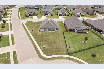 1089 Mickelson Drive, Granbury, TX 76048 - Photo 34