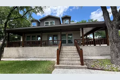 407 S Lakewood Circle, Lake Bridgeport, TX 76426 - Photo 4