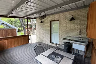 407 S Lakewood Cir, Lake Bridgeport, TX 76426 - Photo 12