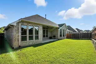 716 Colt Dr, Aubrey, TX 76227 - Photo 32