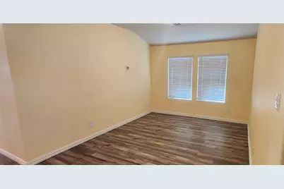 10628 Kootenai Street, Fort Worth, TX 76179 - Photo 4