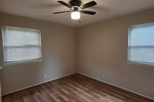 6255 Truman Dr, Fort Worth, TX 76112 - Photo 18
