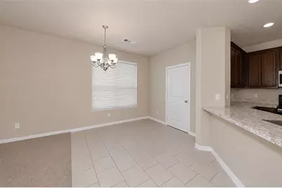 356 Emerald Creek Drive, Fort Worth, TX 76131 - Photo 6