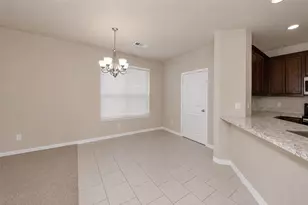 356 Emerald Creek Dr, Fort Worth, TX 76131 - Photo 6