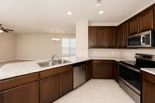 356 Emerald Creek Dr, Fort Worth, TX 76131 - Photo 8