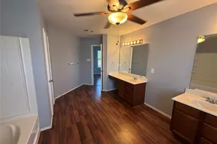 1329 Falcon Dr, Dallas, TX 75051 - Photo 8