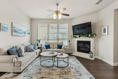 3614 Adriana Avenue, Irving, TX 75038 - Photo 8