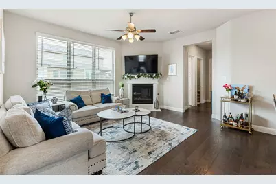 3614 Adriana Avenue, Irving, TX 75038 - Photo 6