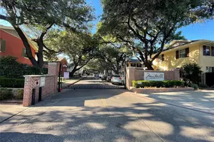 4744 Bradford Dr, Dallas, TX 75219 - Photo 2