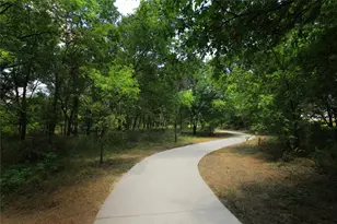 8604 Treeline Pkwy, Justin, TX 76247 - Photo 26