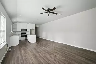 910 N Throckmorton #910, Sherman, TX 75090 - Photo 4