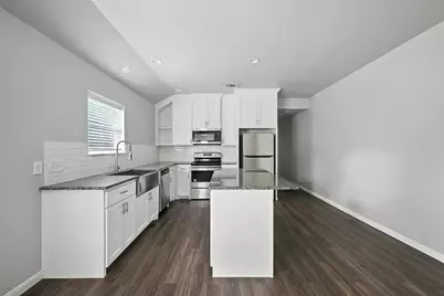 910-914 N Throckmorton #910, Sherman, TX 75090 - Photo 6